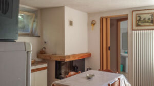 Furnished Two-Level Portion in Tiser