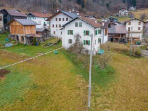 Voltago Agordino – Casa singola con scoperto