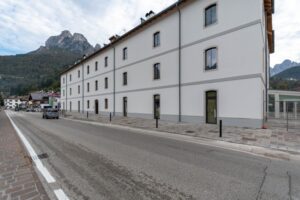 T366 – Bilocale al primo piano ad angolo