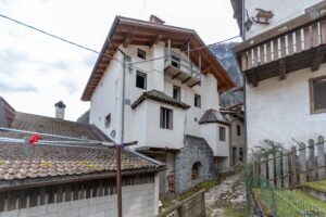 Casa singola al grezzo in loc. Pradimezzo