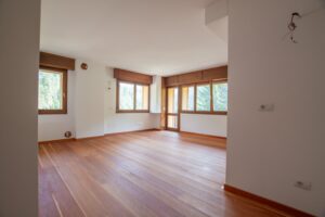 Ampio bilocale con balcone a Dont