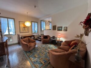 ELEGANTE APPARTAMENTO POCHI PASSI DA CAMPO SAN GIACOMO